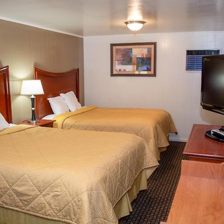 Oregon Motel 8 And Rv Park Klamath Falls Exterior foto