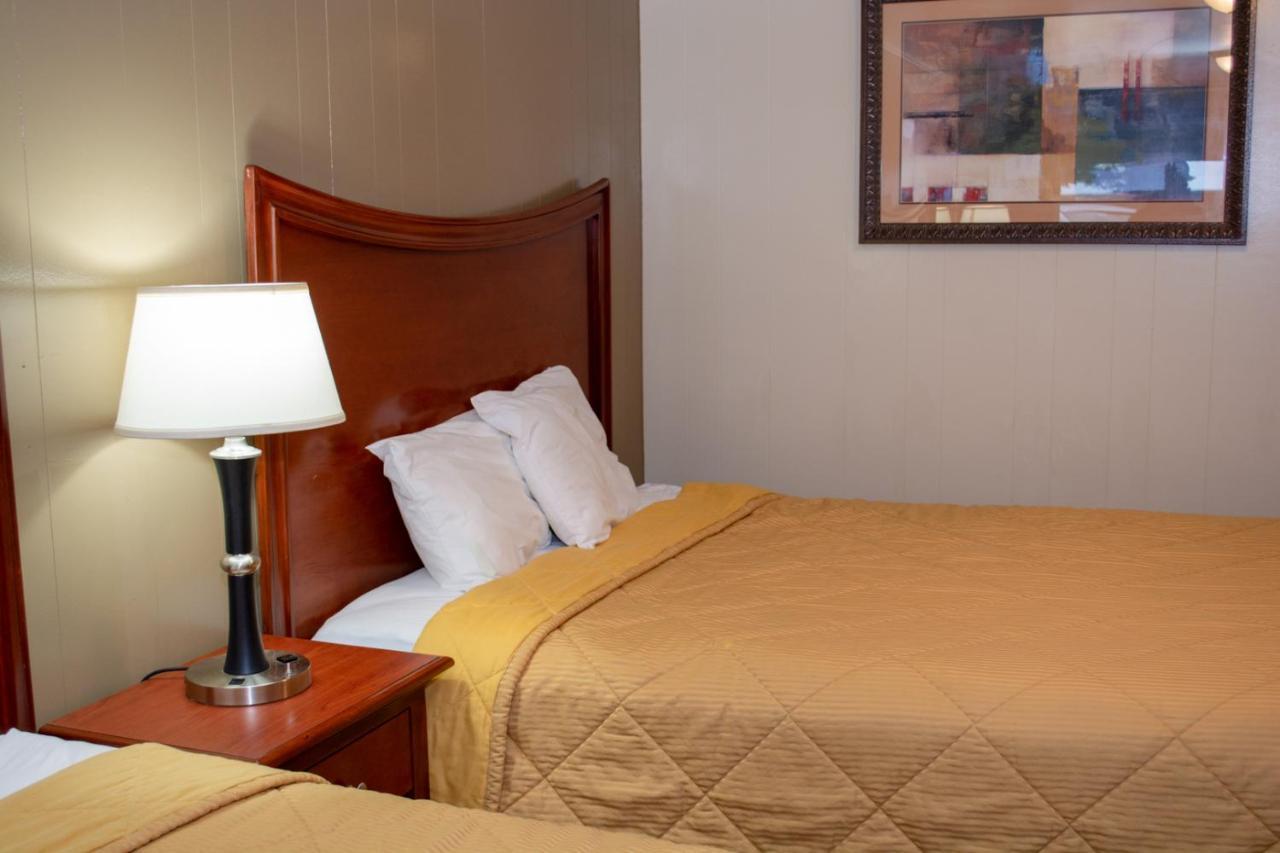 Oregon Motel 8 And Rv Park Klamath Falls Exterior foto